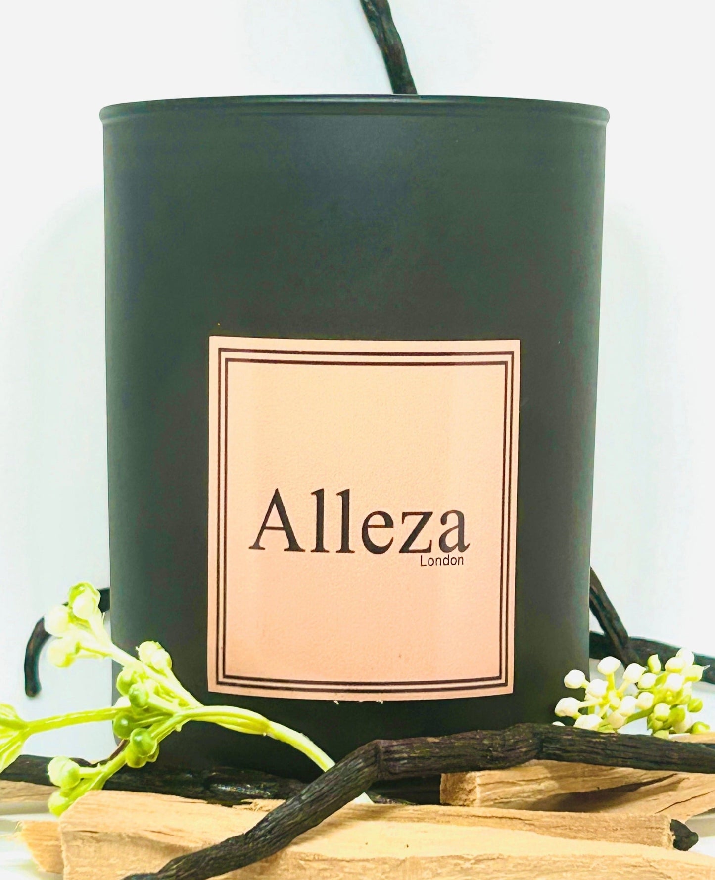 Vanilla and Sandalwood Candle