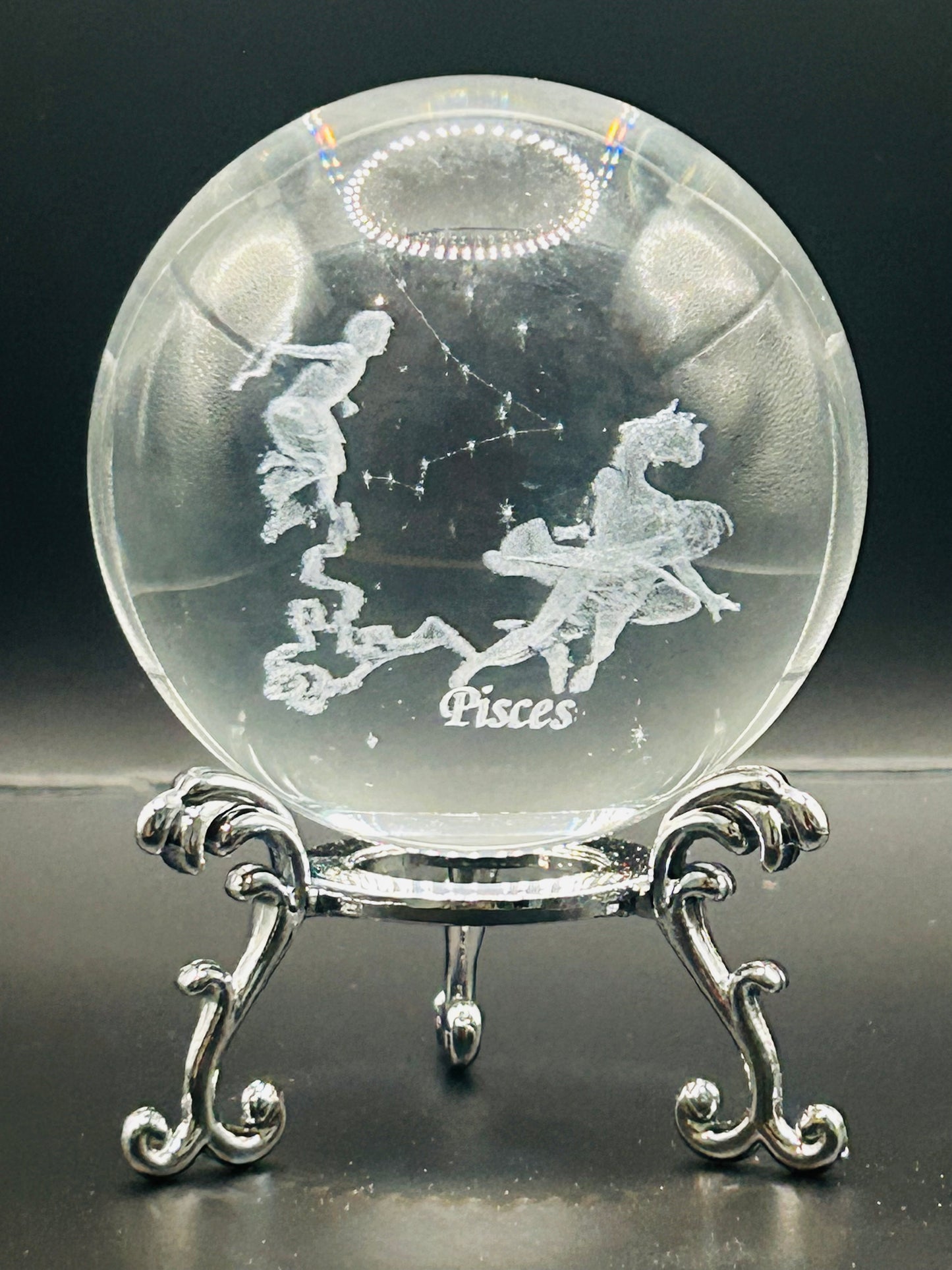 Piscis - Zodiac Crystal Ball Home Decoration